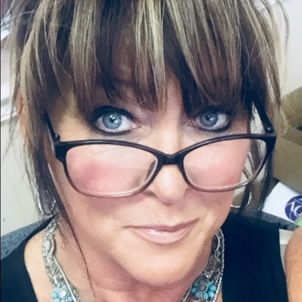 Meet your Posher, Donna